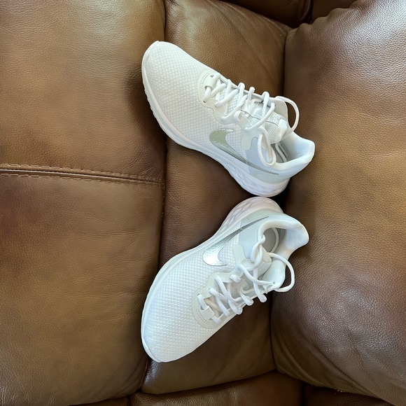 Nike Shoes Nike Womens Size 7 Tennis Shoe Brand New Without The Box